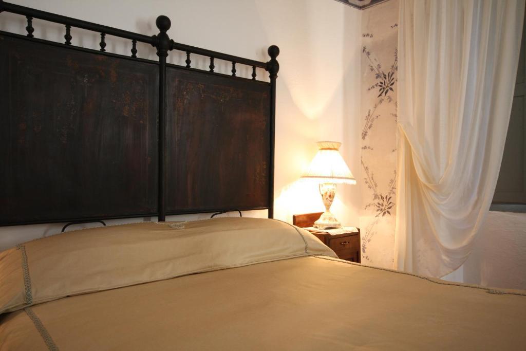 Relais San Desiderio Bed and Breakfast Calliano  Exterior foto