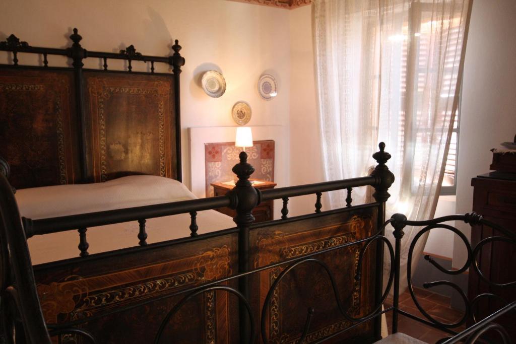 Relais San Desiderio Bed and Breakfast Calliano  Habitación foto
